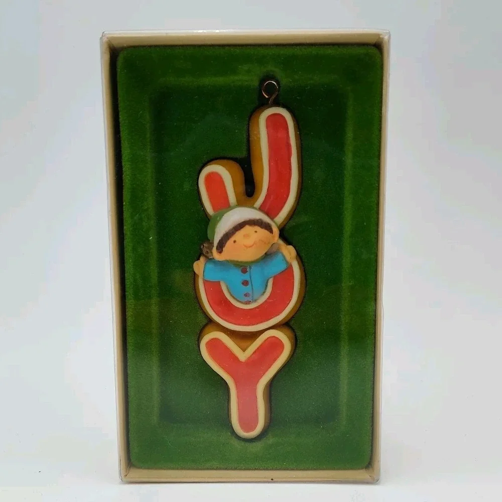 Hard To Find Hallmark JOY 1978 Elf Tree Trimmer Christmas‎ Ornament SEE